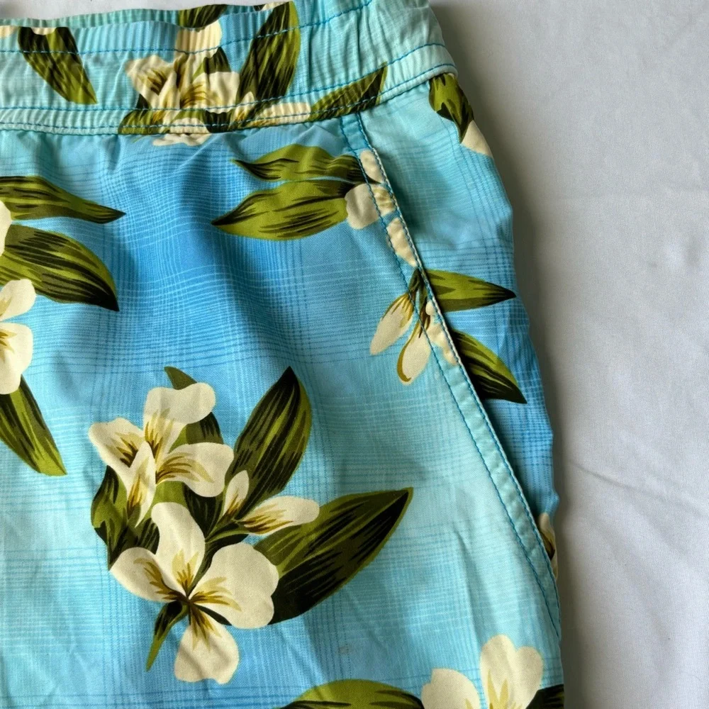 Tommy Bahama Blue Hawaiian Mesh Swimsuit Beach